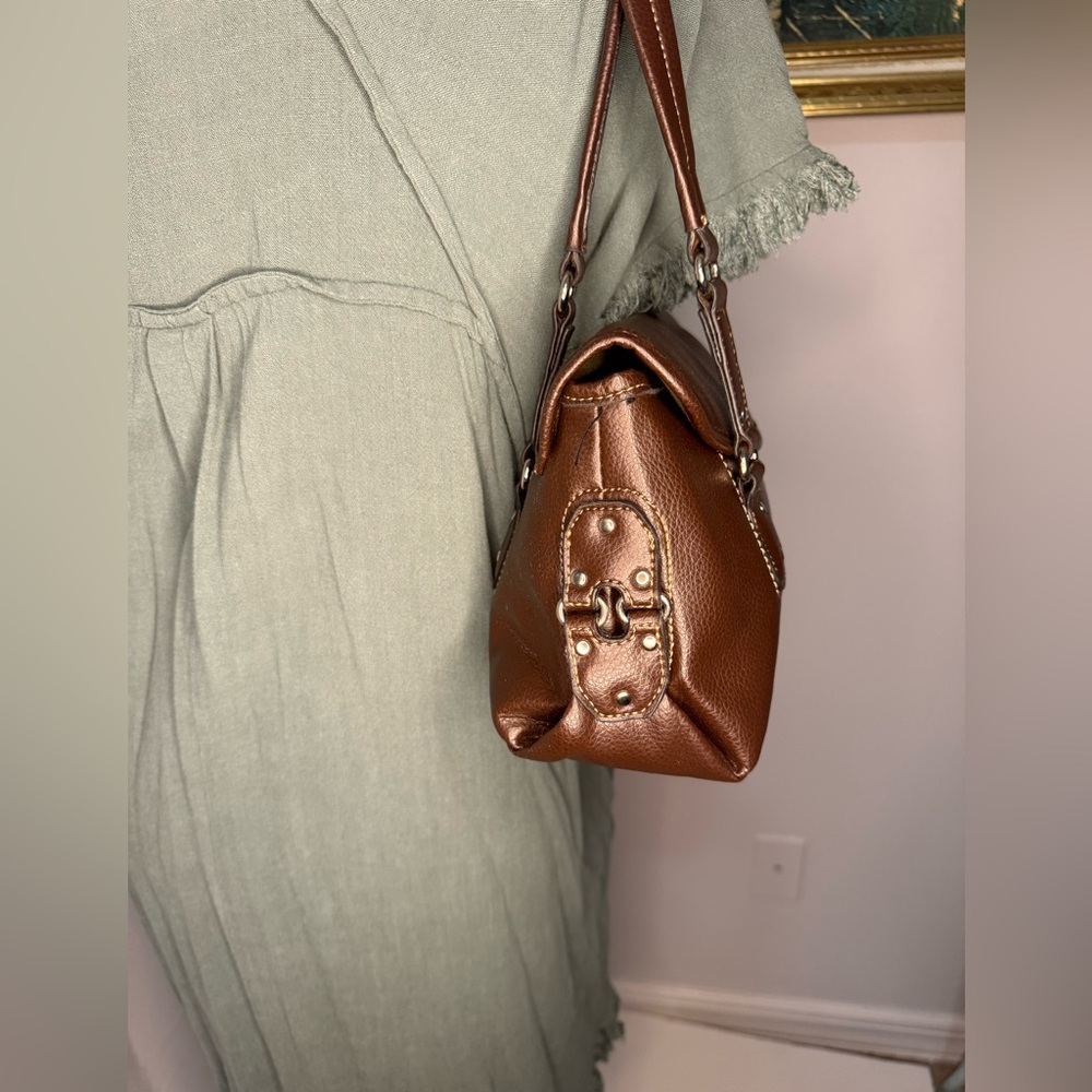 Relic Brown Purse - Picture 4 of 10